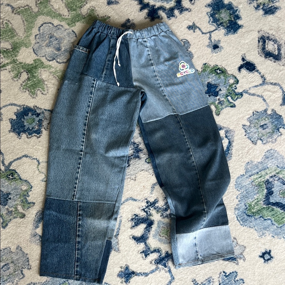 RCYCLD eco-denim patchwork jeans Size ML NWOT